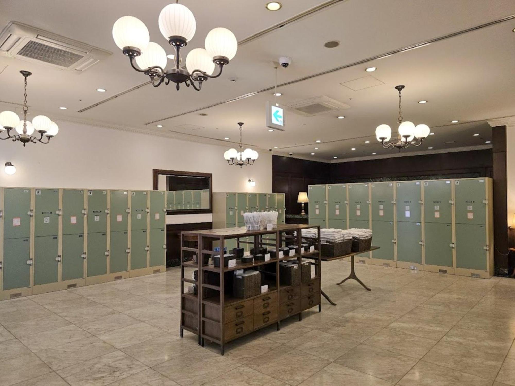 Plaza Premier Hotel